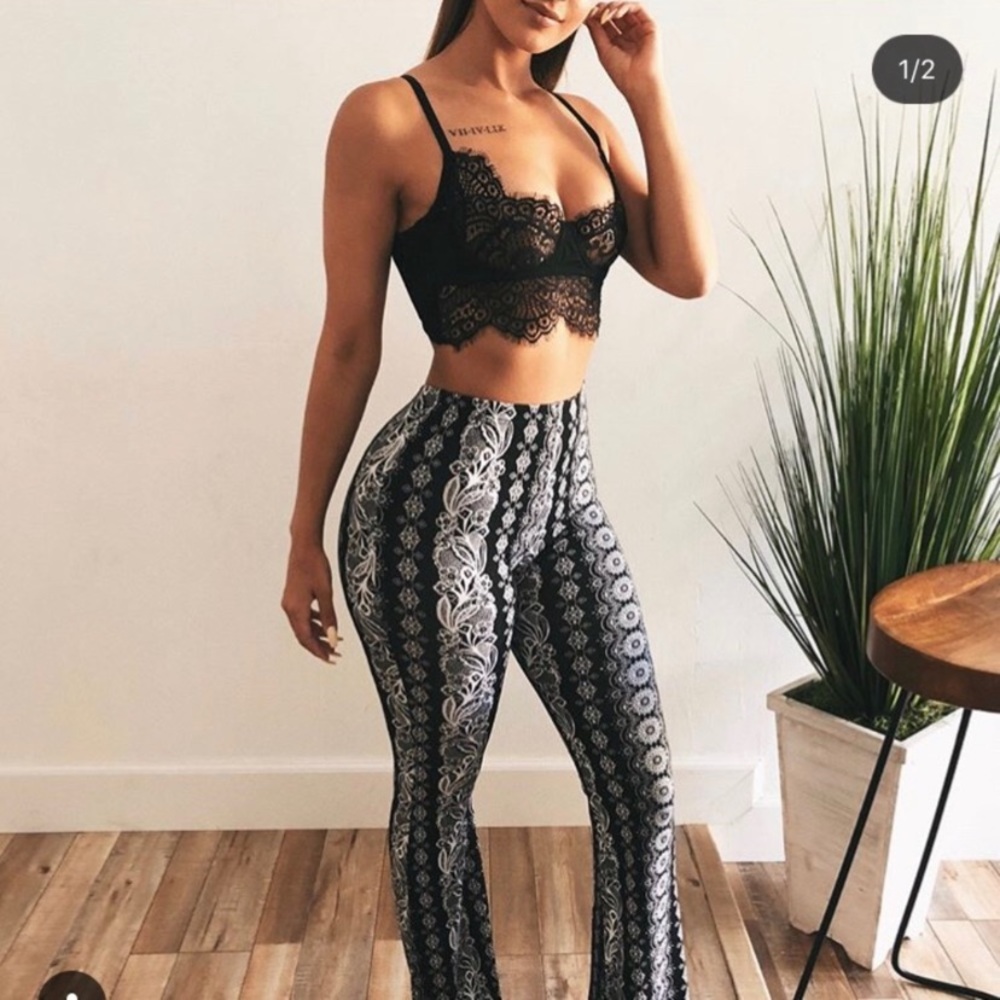 Flared leggings